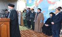  هیچ انسان شرافتمندی تسلیم خواسته‌های دشمن نمی‌شود