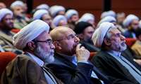 همایش خادمان حضور 